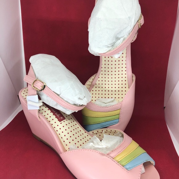 ModCloth B.A.I.T. Open-Toe Pink Rainbow Wedge - Picture 4 of 8